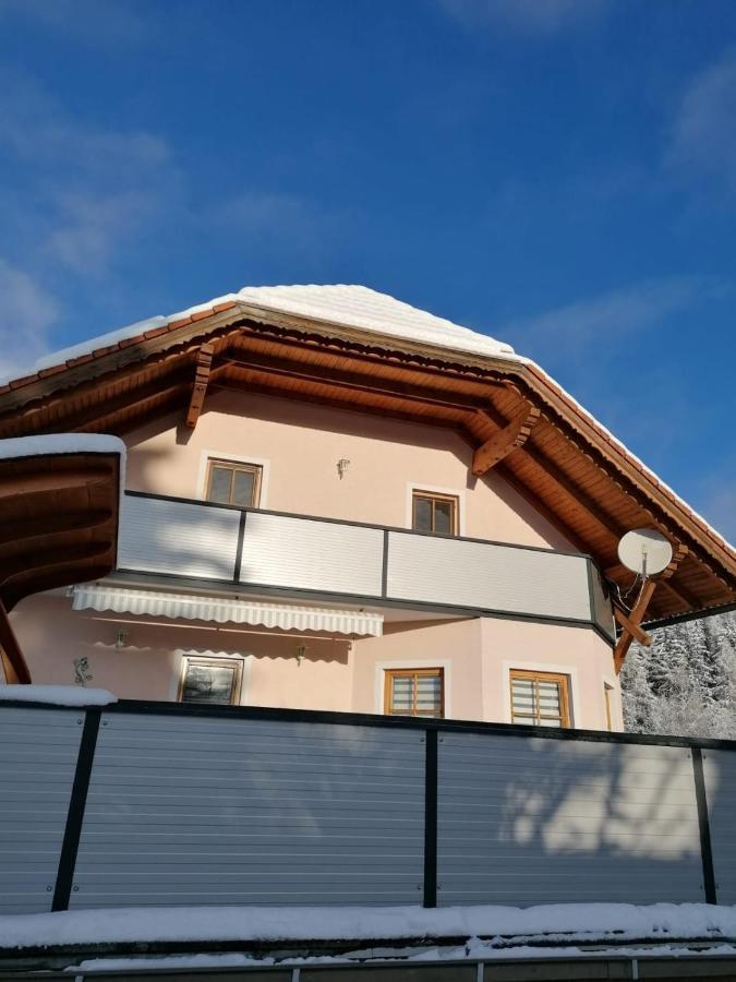 Ferienwohnung Familie Pichler Neumarkt in Steiermark Exteriör bild