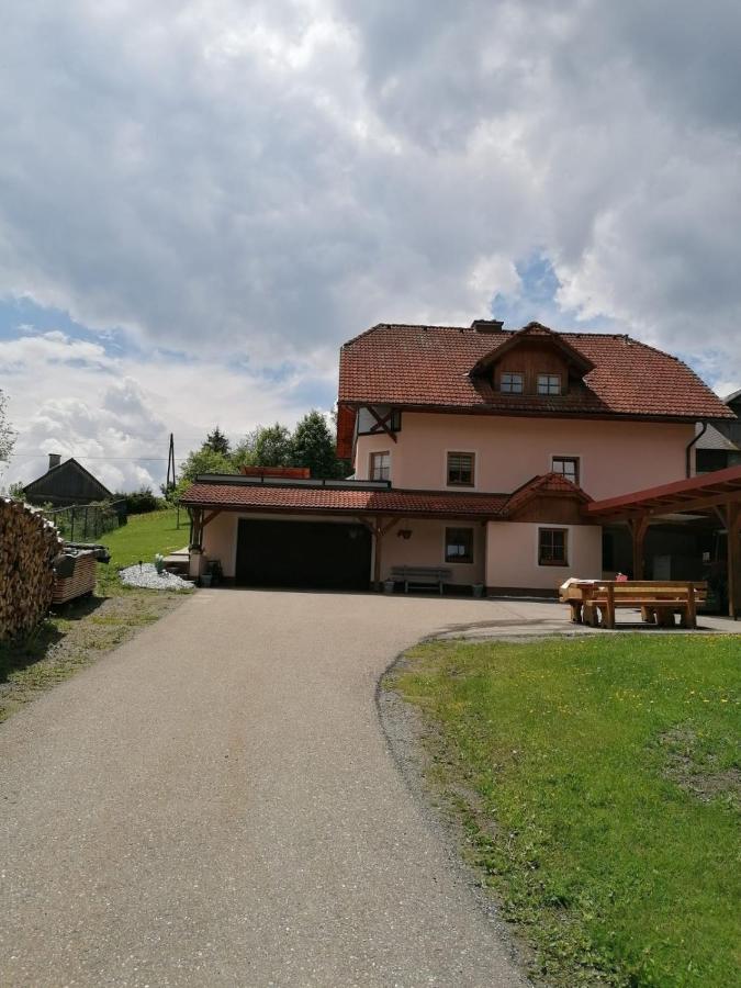 Ferienwohnung Familie Pichler Neumarkt in Steiermark Exteriör bild
