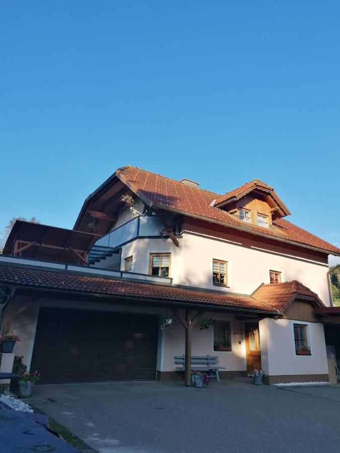 Ferienwohnung Familie Pichler Neumarkt in Steiermark Exteriör bild